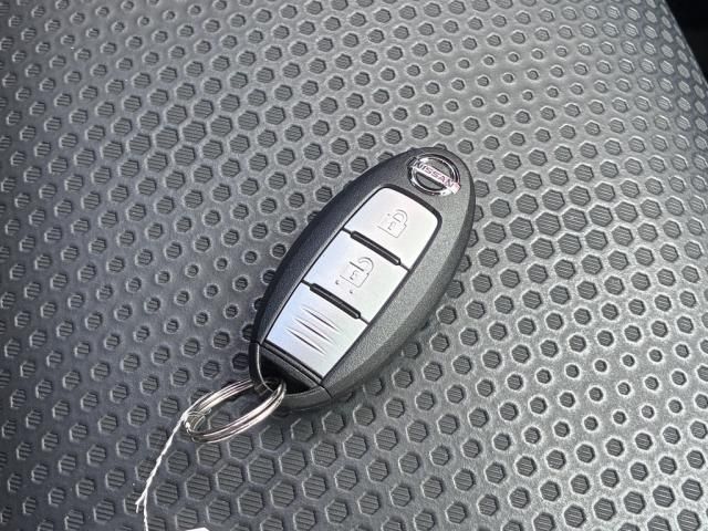 X-TRAIL 2WD