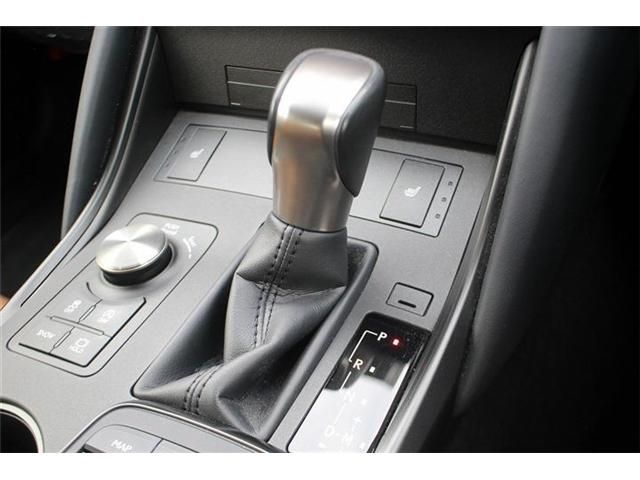 LEXUS IS300