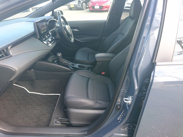 COROLLA TOURING HYBRID 4WD