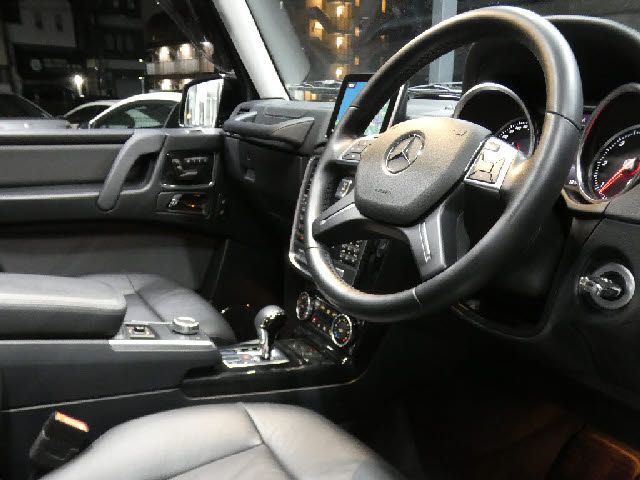 MERCEDES BENZ G class