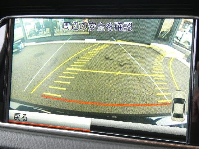MERCEDES BENZ E class sedan