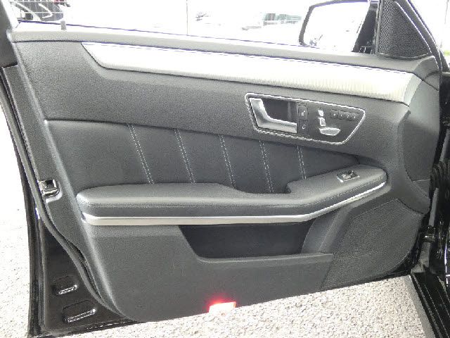 MERCEDES BENZ E class sedan