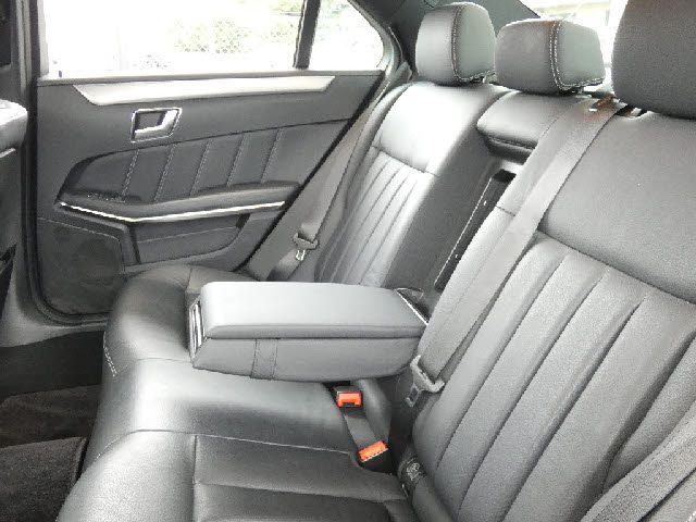 MERCEDES BENZ E class sedan