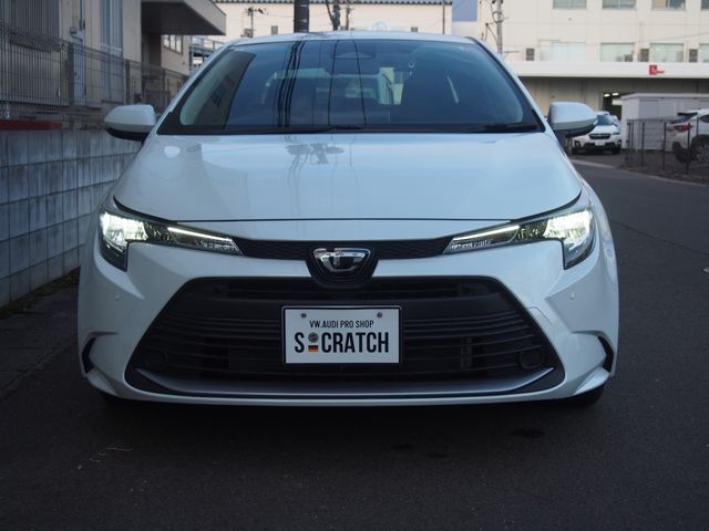 COROLLA sedan