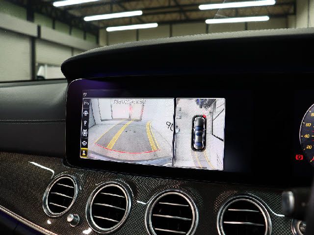 MERCEDES AMG E class sedan HYBRID