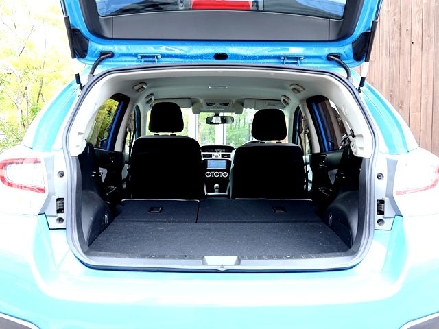 SUBARU XV HYBRID