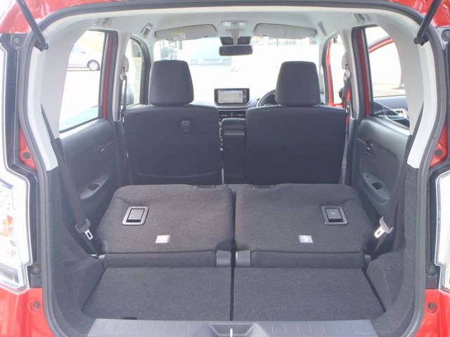MOVE CUSTOM