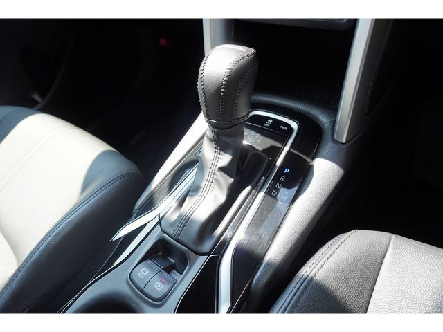 COROLLA CROSS
