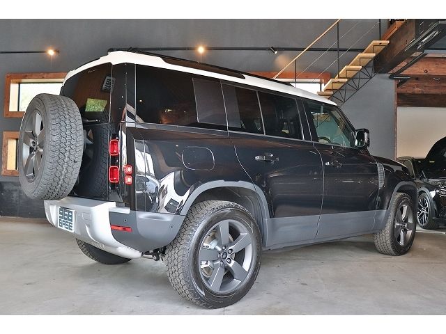 ROVER DEFENDER