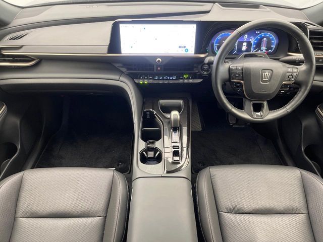 CROWN SPORT