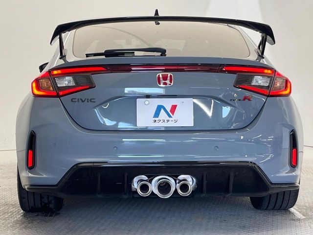 CIVIC hatchback