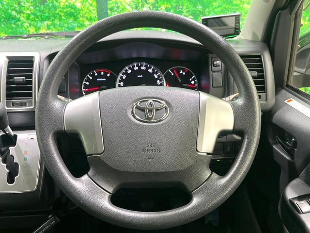 HIACE van 2WD
