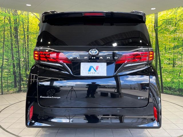 ALPHARD hybrid