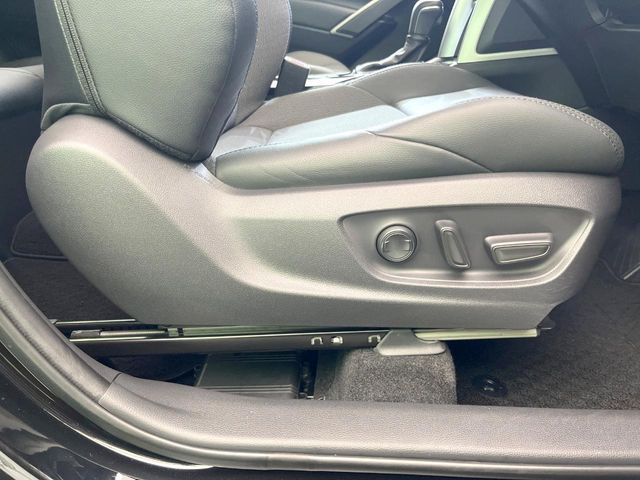 COROLLA CROSS HYBRID