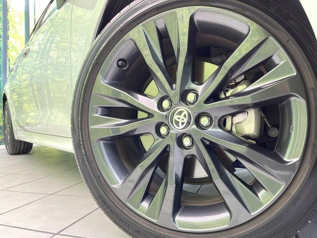 COROLLA TOURING HYBRID