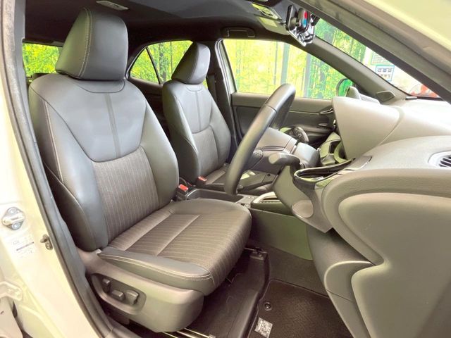 YARIS CROSS HYBRID