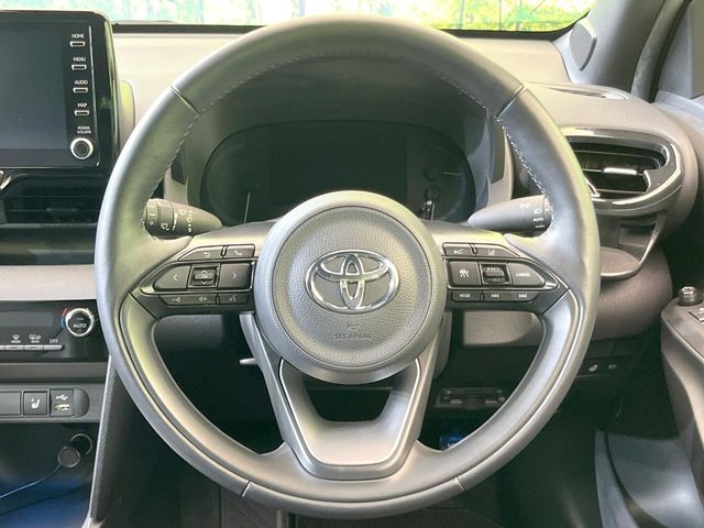 YARIS CROSS HYBRID