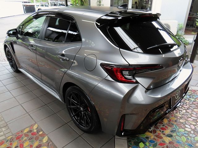 GR COROLLA