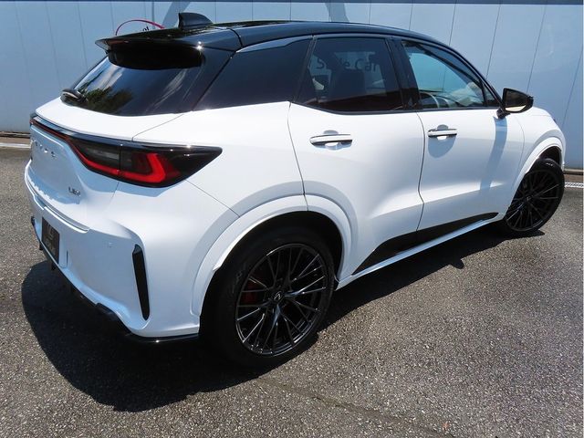 LEXUS LBX