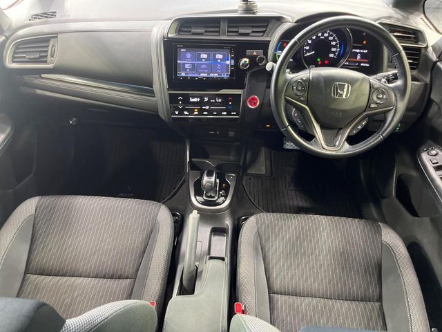 FIT HYBRID