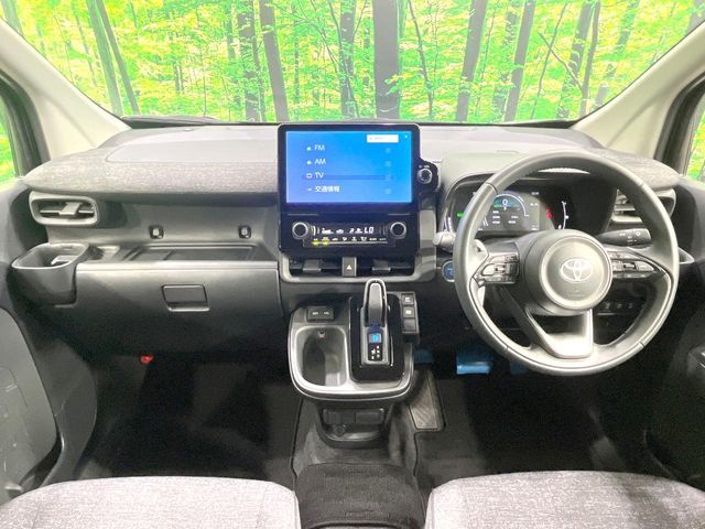 SIENTA HYBRID