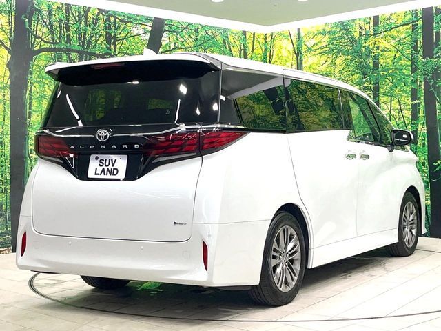 ALPHARD hybrid