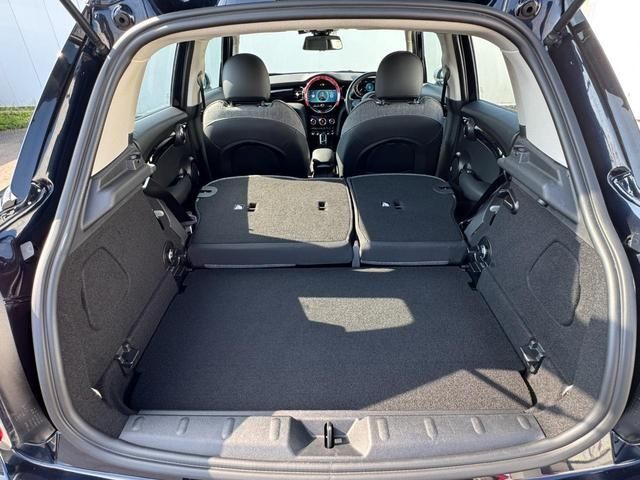 MINI COOPER SD 5DOOR