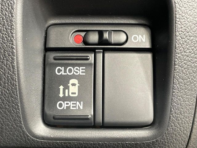 N BOX