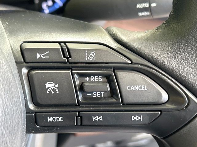 YARIS CROSS HYBRID