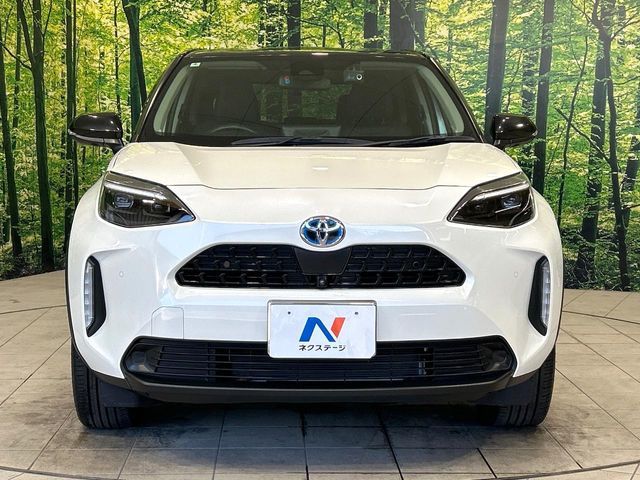 YARIS CROSS HYBRID