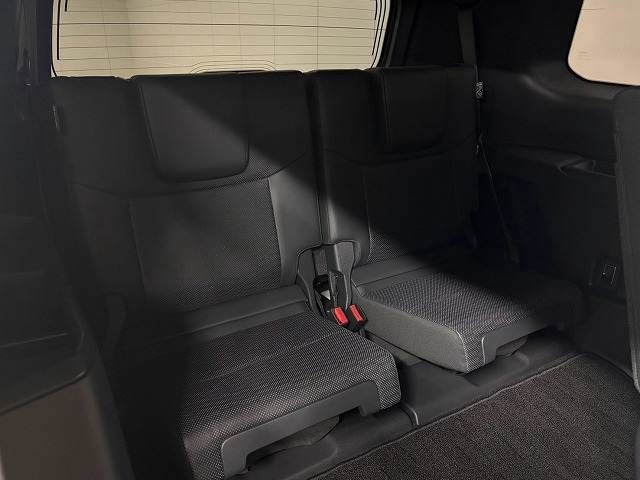 LANDCRUISER 250