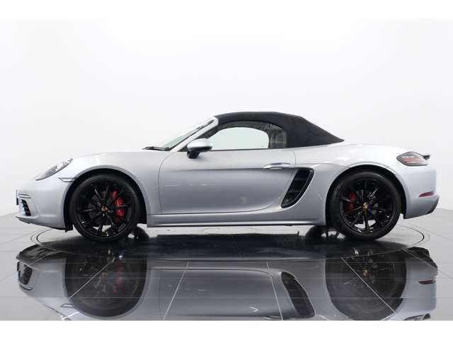PORSCHE 718BOXSTER S
