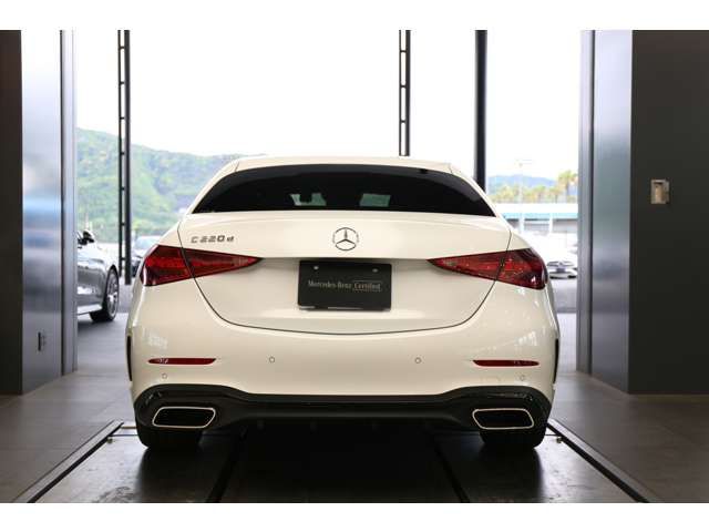 MERCEDES BENZ C class sedan