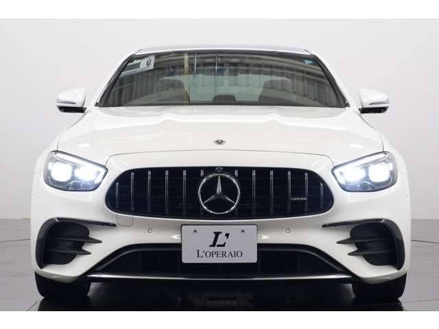 MERCEDES AMG E class sedan HYBRID