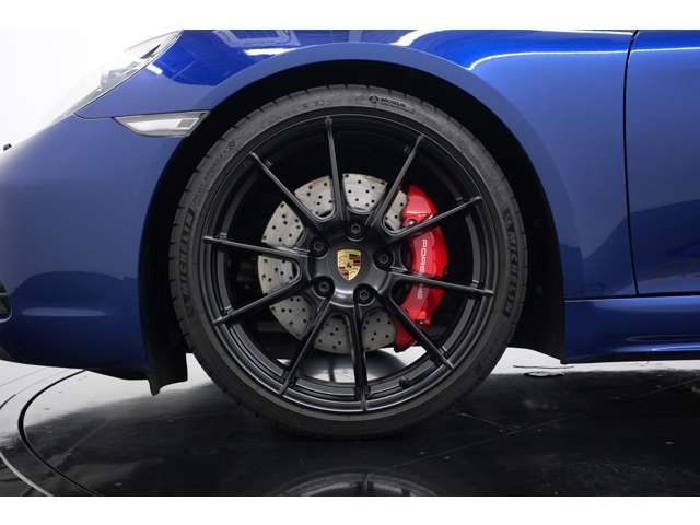 PORSCHE 718CAYMAN