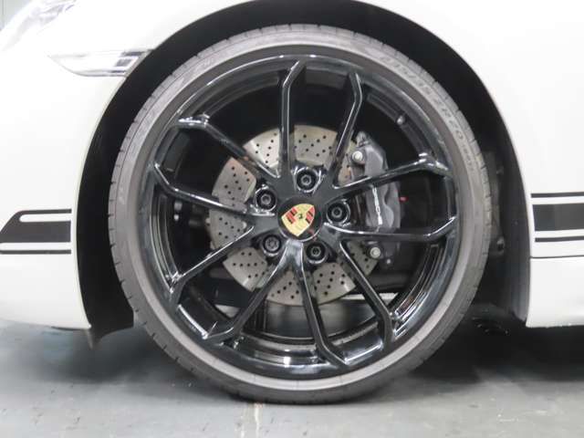 PORSCHE 718BOXSTER