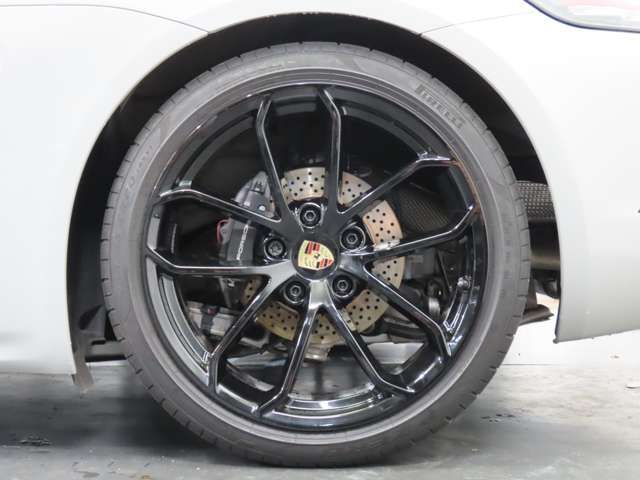 PORSCHE 718BOXSTER