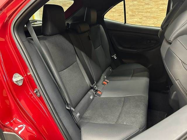 YARIS CROSS