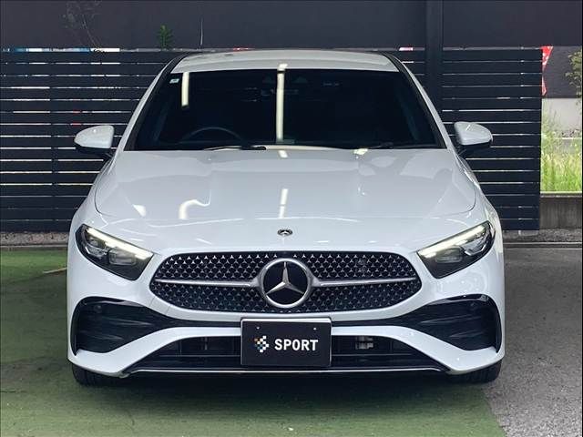 MERCEDES BENZ A class sedan
