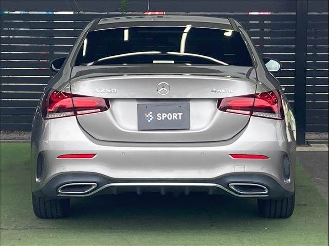 MERCEDES BENZ A class sedan