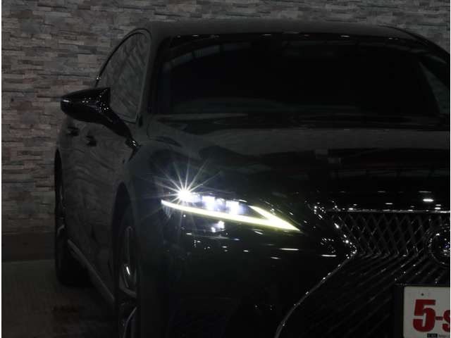 LEXUS LS500