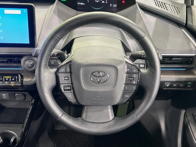 PRIUS PHV