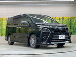 VOXY HYBRID