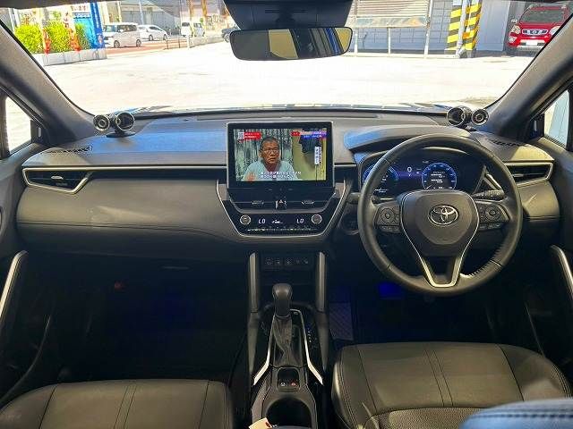 COROLLA CROSS HYBRID