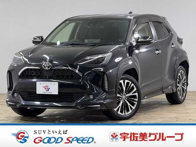 YARIS CROSS