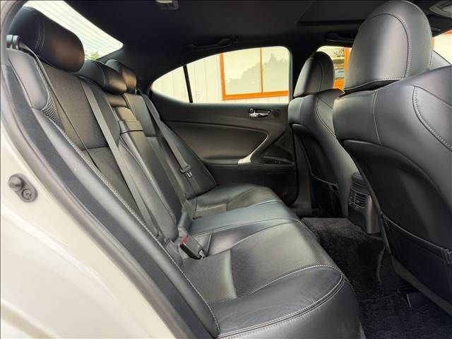 LEXUS IS250