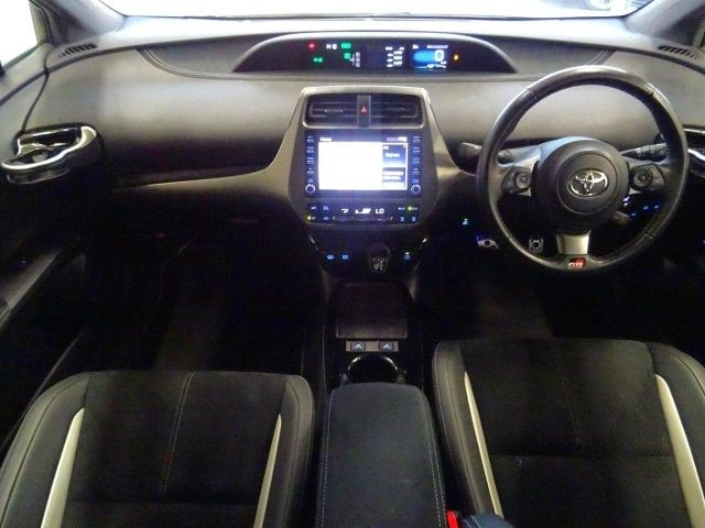 PRIUS PHV