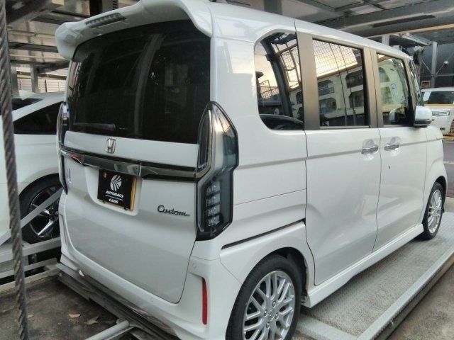 N BOX CUSTOM