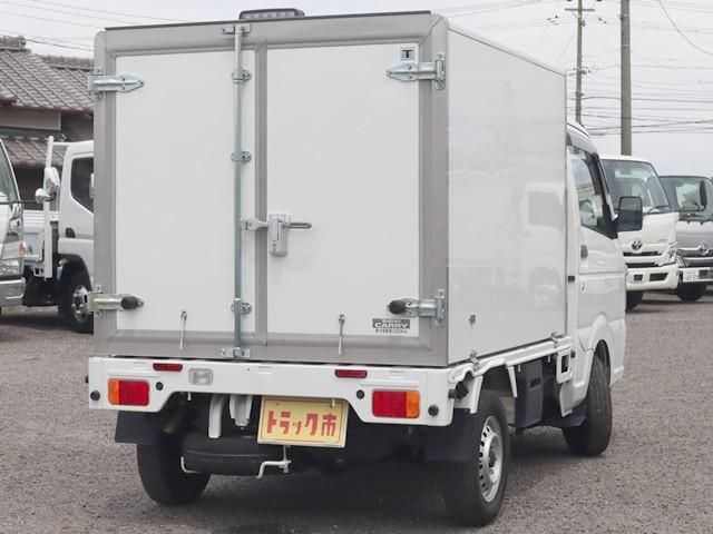 CARRY truck