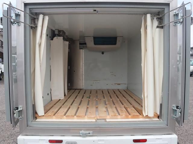 CARRY truck